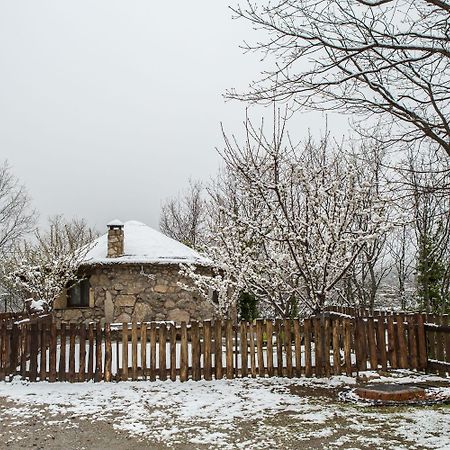 Albergue El Solitario Banos De Montemayor Exterior foto